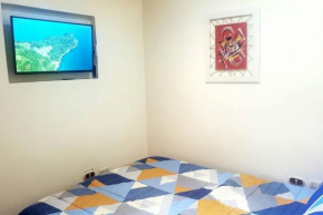 Cozy Traditional Studio Apartment
